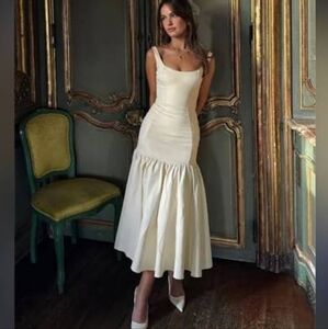 Commense Cream Sleeveless Dress